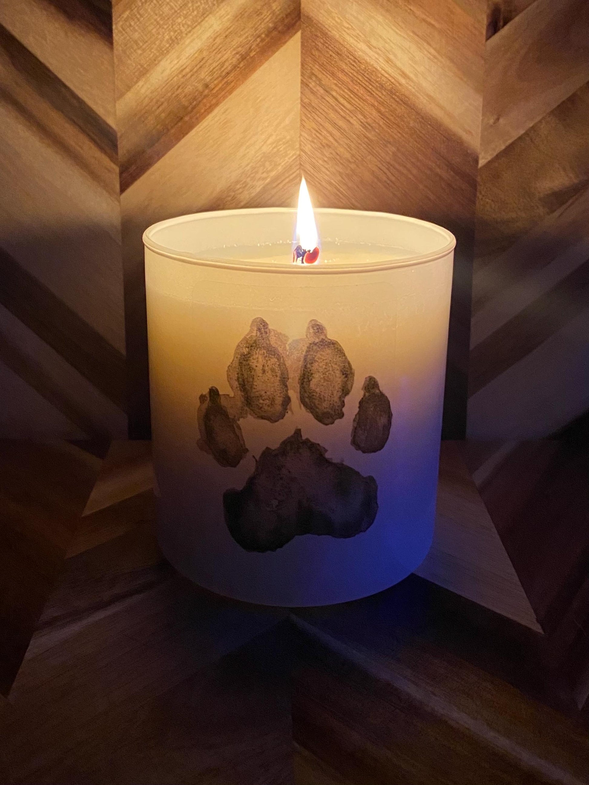 Paw Print Candle | Iridescent White Tumbler